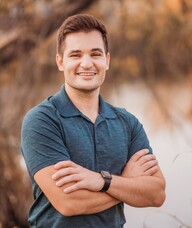 Book an Appointment with Dr. Derek Goracke for Chiropractic Treatments