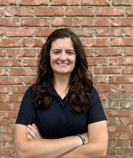 Book an Appointment with Hollee Sadler for Golf Lessons