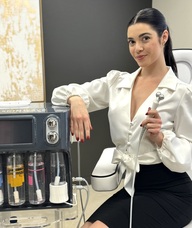 Book an Appointment with Stevie Heptig for Consultation