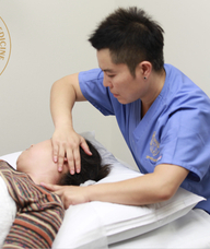 Book an Appointment with Dr. Ava Zhang for Acupuncture
