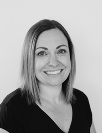 Dr. Nina Routon null