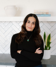 Book an Appointment with Shahira Haidary for Chiropractic